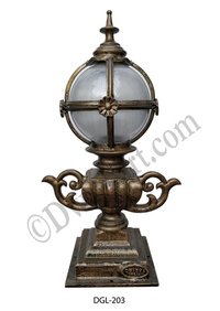 Countryside Design Cast Iron Gate Light