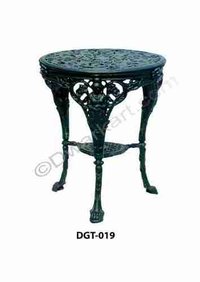 Retro Design Cast Iron Garden Table