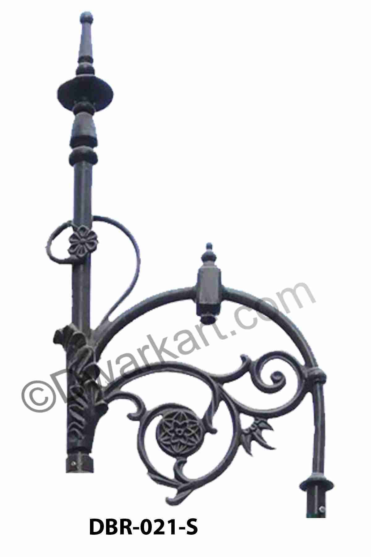 Jaquar Cast Iron Pole Bracket