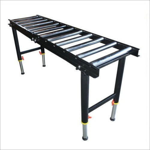 Material Handling Roller Conveyor