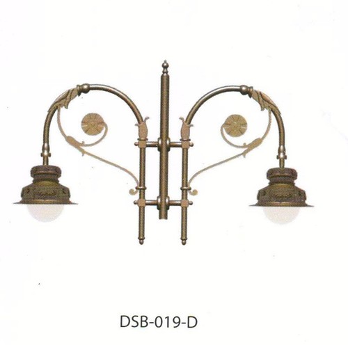 Artistic Cast Iron Street Bracket