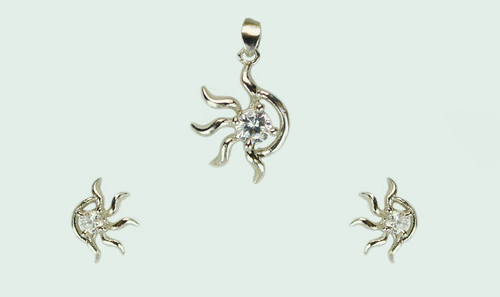 Silver White Gold Pendant Set - 10-20 Grams Adorned with American Diamonds & Pearls | Exquisite Design for Anniversary Engagement Party & Wedding