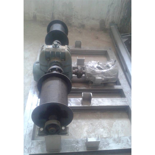 Winch - Drum Type Mechanism