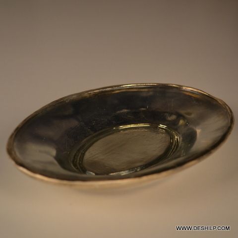 Polished Silver Color Antique Glass Plate Round Shape