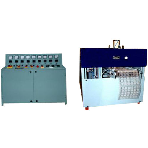 Semi Automatic Vacuum Forming Machine