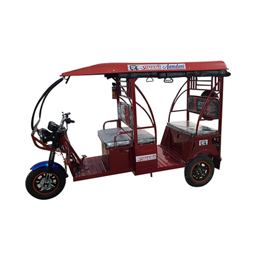 Red Electric Rickshaw Displacement: 435 Cc