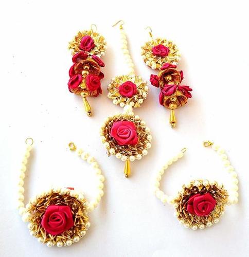 Party Wear Gota Patti Magenta Flower Jewelry Maang Tika Earring .