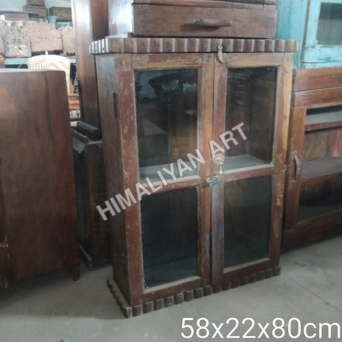 Wooden Cases and Kitchen
