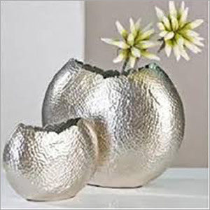 Aluminum Flower Vase Ig Handicrafts Jyantipur Mandir Wali Gali