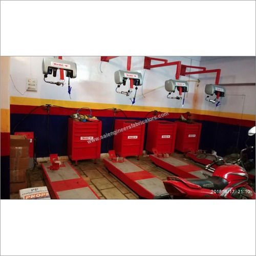 Two Wheeler Service Lift