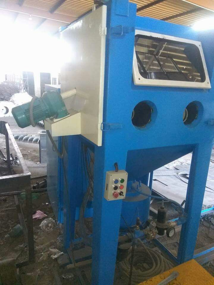 Suction Blast Machine