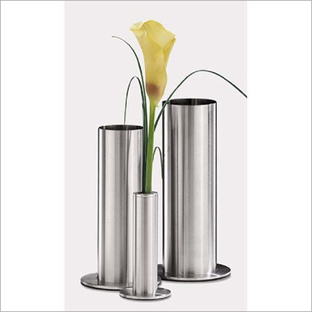SS Flower Vases By DEEPAK METAL INDUSTRIES
