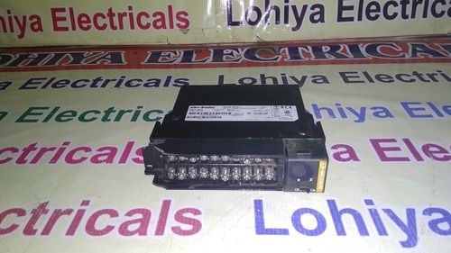 ALLEN BRADLEY INPUT OUTPUT MODULE