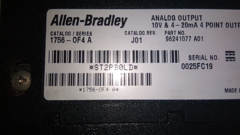 ALLEN BRADLEY INPUT OUTPUT MODULE