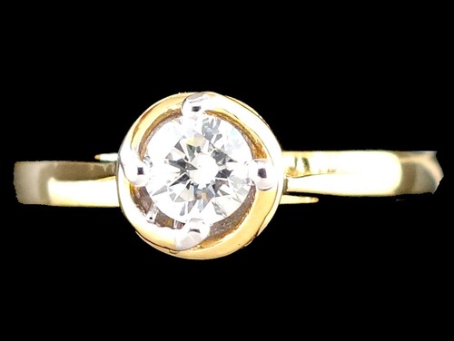 Diamond Ring Round Shape