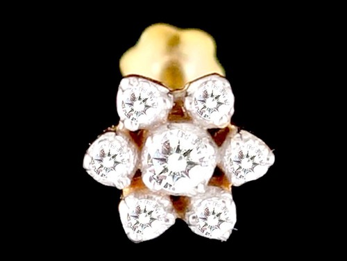 DIAMOND NOSEPIN STAR