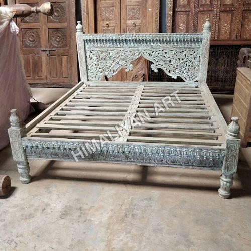 Palace Wooden Bed