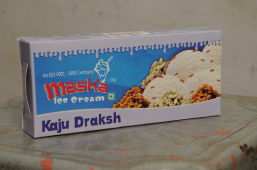 Kaju Kismis Ice Cream