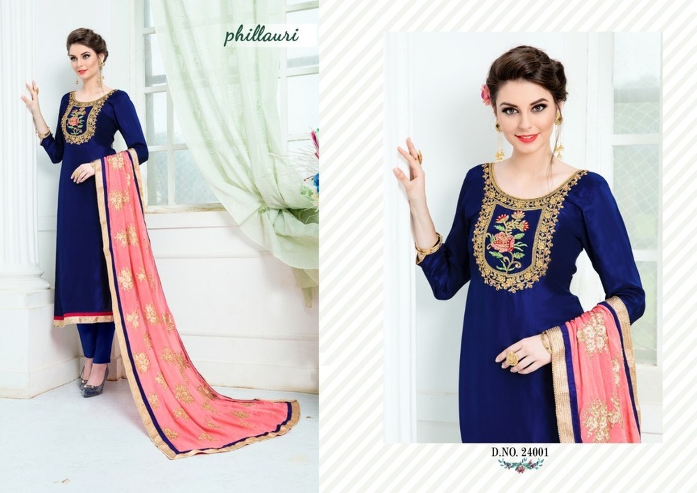 Traditional Ladies Suits