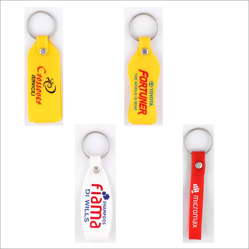 SCREEN PRINTING SILICON KEY CHAIN