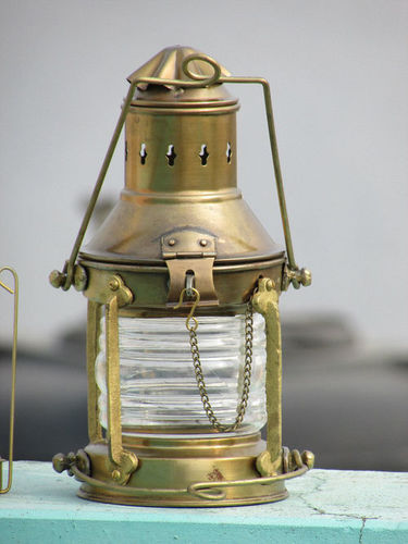 Oil-Vintage-Anchor-Oil-Lamp-Maritime-Ship-Lantern-Boat-Light-ANCHOR-Lamps