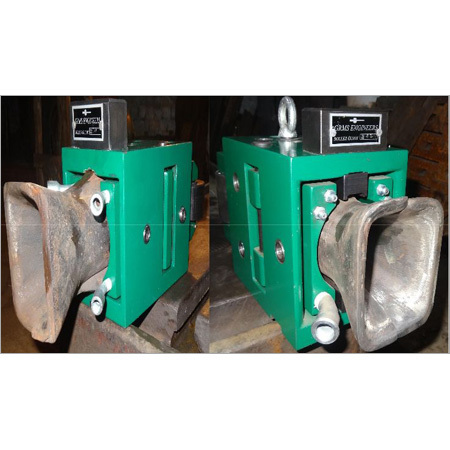 Cast Iron Industrial Roller Guide Box