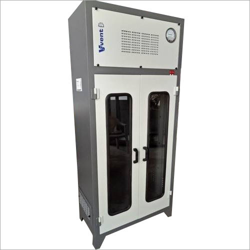 Sterile Garment Storage Cabinet Vent Filter Tech Pvt Ltd 138