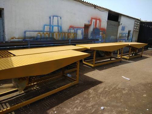 Paver Block Vibro Forming Table