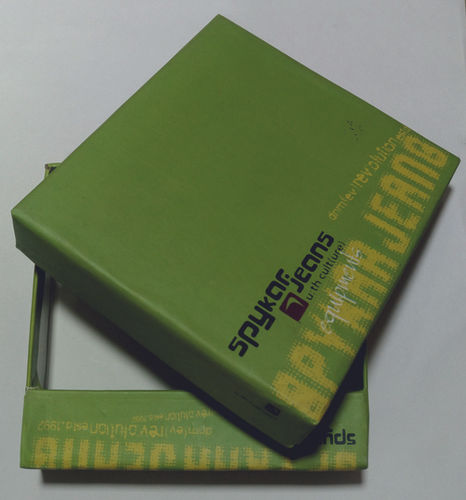 Green Wallet Box