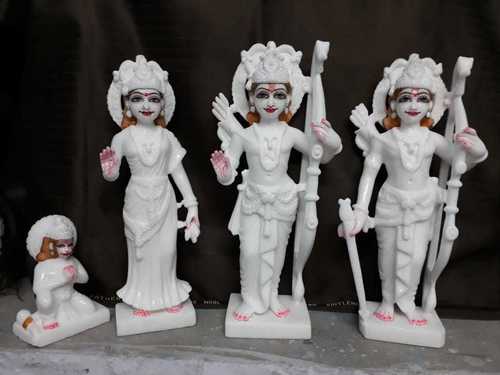 Polishing Ram Darbar Statues