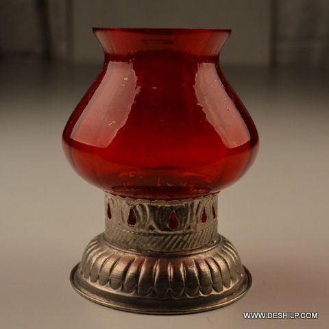 DECOR SHAPE RED GLASS CANDLE HOLDER