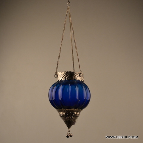 COLOURFUL GLASS HANGING T LIGHT CANDLE