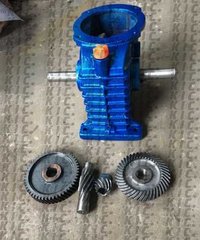 Mild Steel Paddle Wheel Aerator Gearbox And Motor