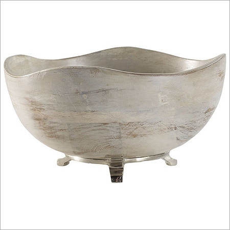 Bowl On Stand 16716