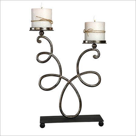 2111 Aluminium Curl Candle Stand