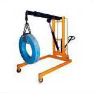 Strong Mobile Floor Crane