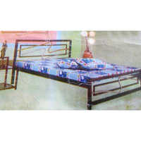 Wrought Iron Double Bed - Wrought Iron Material, Double Bed Size, Powder Coated Finish, Height: 30cm Footboard, 45cm Headboard | Elegant Design, Sturdy Build, Stylish Look, Easy Assembly, 250kg Weight Capacity, 1-year Warranty