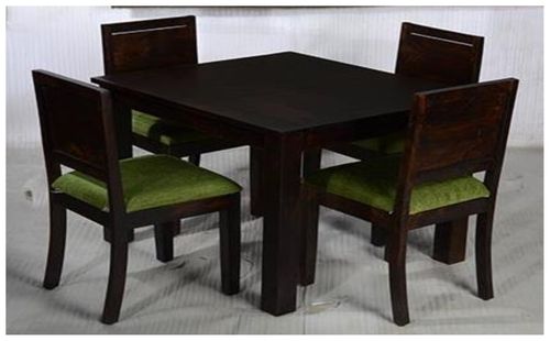 OUTDOOR DINING TABLE SET