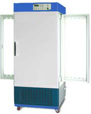 PLANT GROWTH CHAMBER