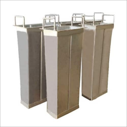 Block Ice Cans