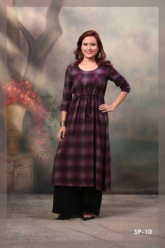 Fashionable Ladies Kurti