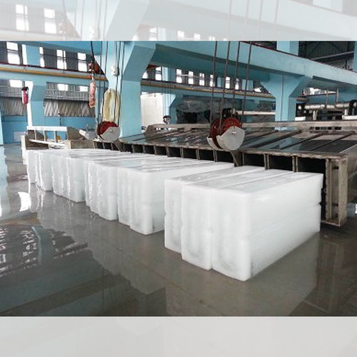 Block Ice Plant - 9 Ton/Day Automatic | Stainless Steel, Customizable Dimensions, Refrigerant Based Cooling System, Variable Power and Water Consumption
