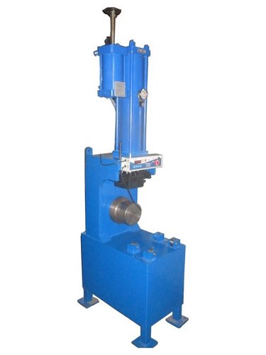 Hydro Pneumatic Press Two PILLER