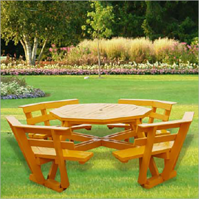 Wood Octa Picnic Table