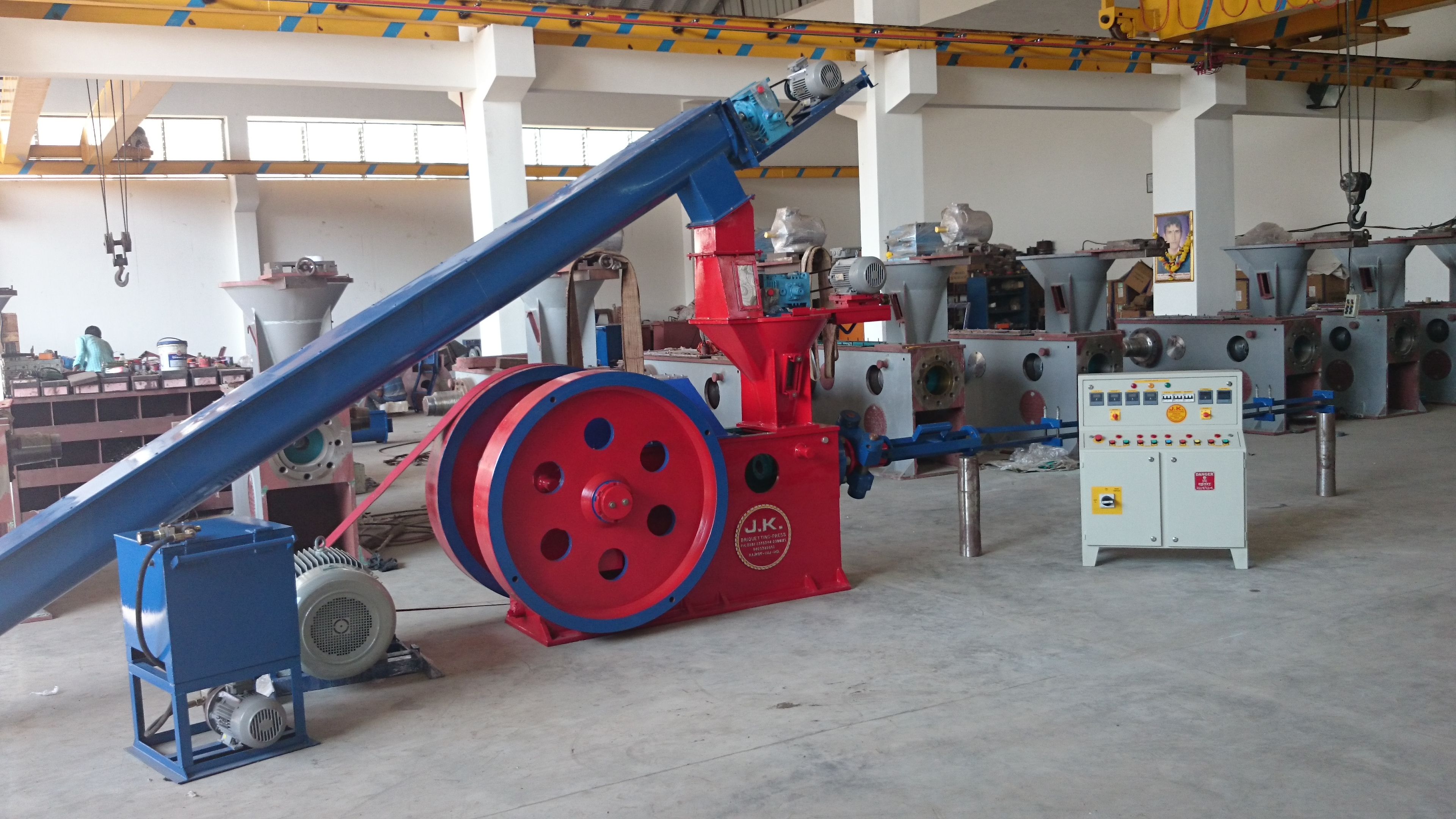 Ground Nuts Shell Briquetting Machine