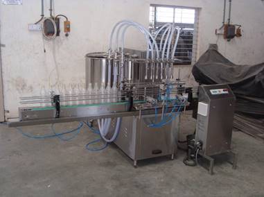 Volummetric Six Head Liquid Filling Machine