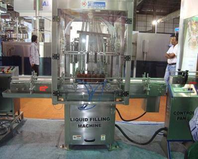 Volummetric Eight Head Liquid  Filling Machine