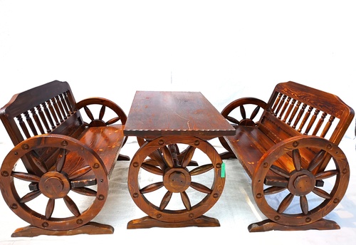 Wooden Tea Table With Two Wooden Bench Application: Hotel