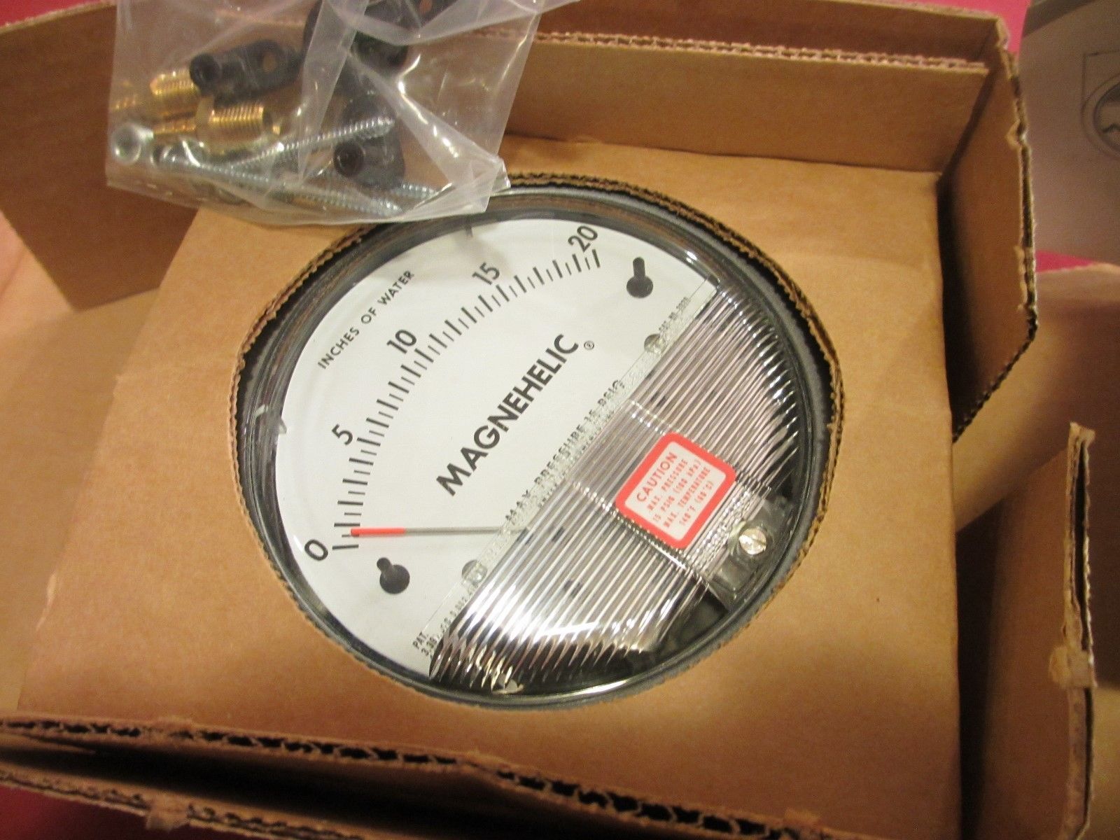 Dwyer 2020D Magnehelic Differential Pressure Gauge