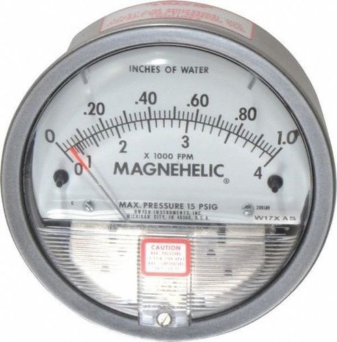 Dwyer 2001-AV Magnehelic Differential Pressure Gauge
